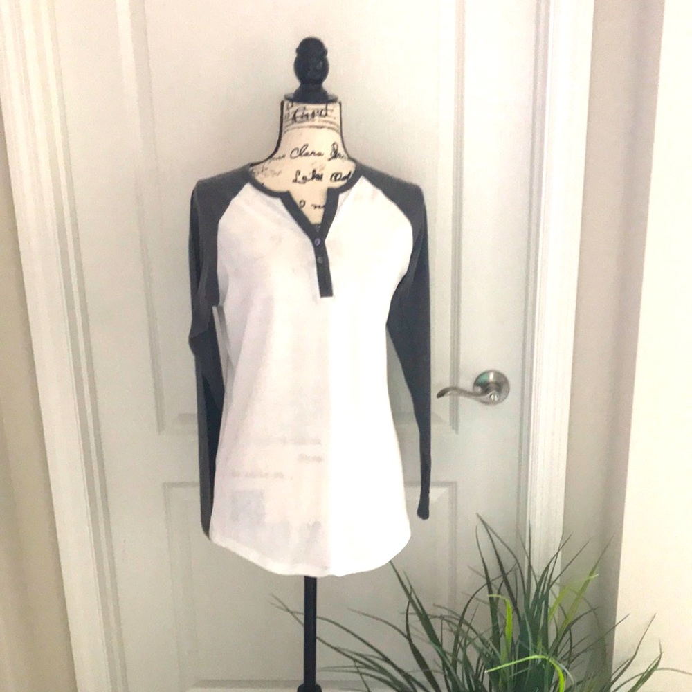 Styleworld top. NWT